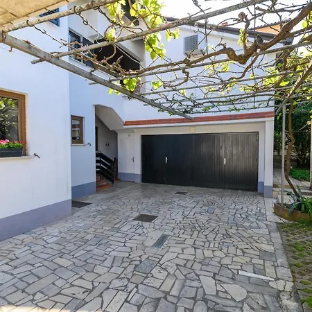 With Parking Space Premantura, Medulin - 2228 Apartment